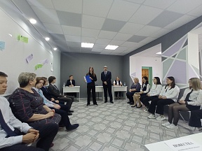 О начале работы школьного клуба "Юный дипломат" О начале работы школьного клуба "Юный дипломат"